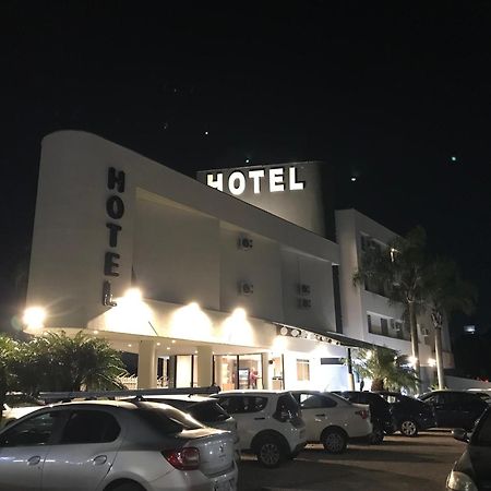 Ipe Hotel Curitiba - Aeroporto Eksteriør billede